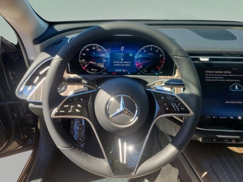 Used 2026 Mercedes-Benz E 350 Sedan image 22