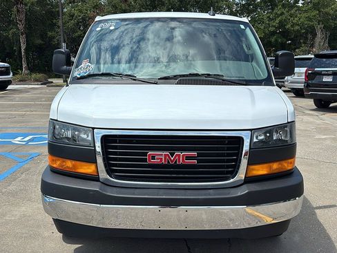 Used 2025 GMC Savana 2500 w/ Driver Convenience Package RWD image 2