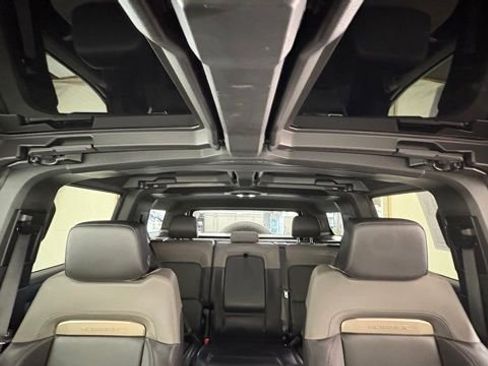 Used 2025 GMC Hummer EV 2X w/ LPO, Cargo Utility Package AWD/4WD image 29