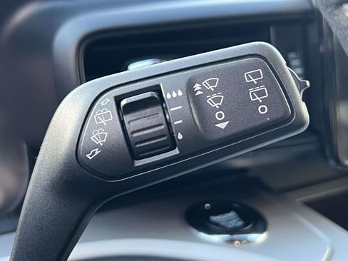 Certified 2022 Ford Explorer XLT image 23