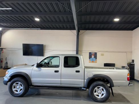Used 2003 Toyota Tacoma PreRunner RWD image 8