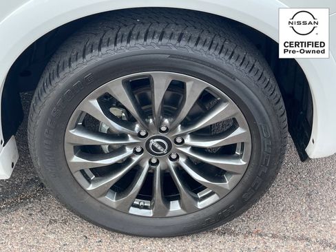 Certified 2023 Nissan Armada Platinum w/ Captain's Chairs Package RWD image 8