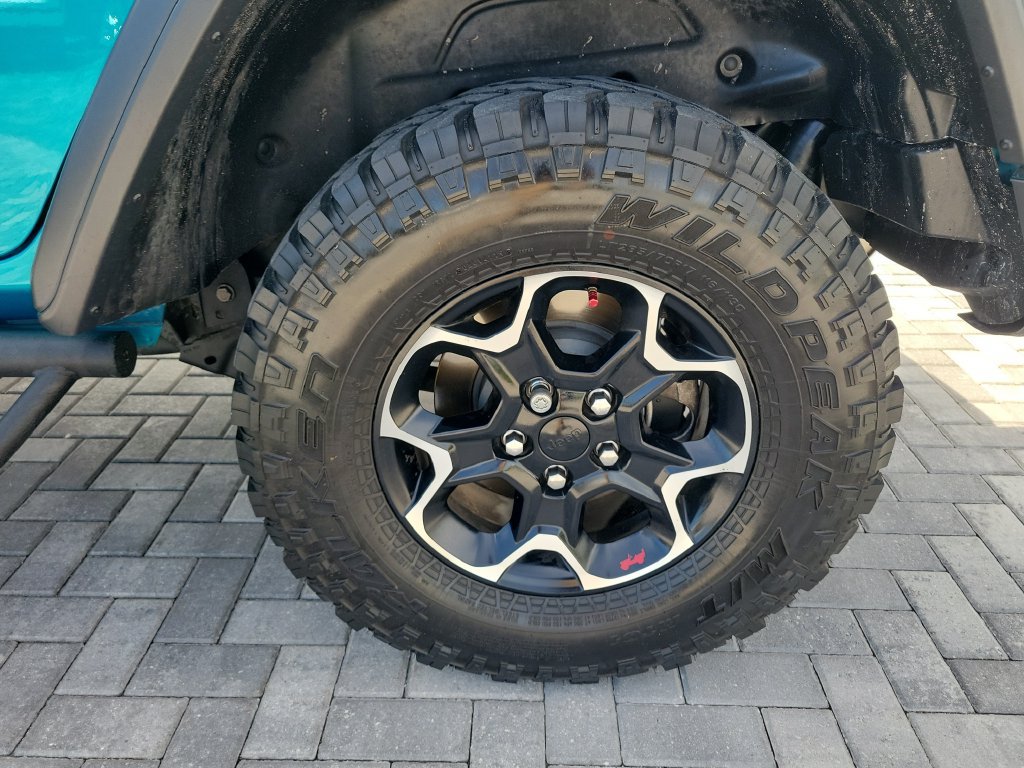 Used 2020 Jeep Wrangler Unlimited Rubicon w/ Quick Order Package 28Y Recon AWD/4WD image 13