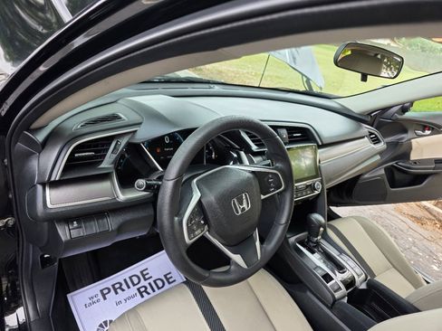 Used 2016 Honda Civic EX image 18