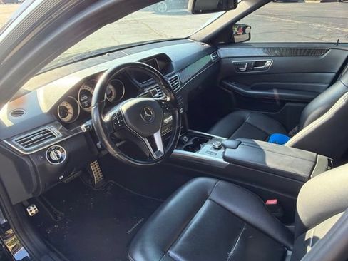 Used 2016 Mercedes-Benz E 350 4MATIC Sedan w/ Premium Package image 5