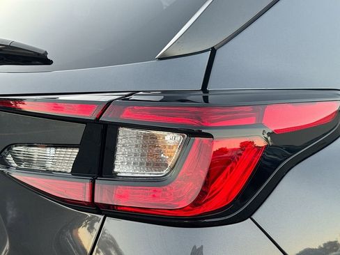 Used 2025 Subaru Crosstrek 2.5i Limited w/ Crosstrek Mirror Package image 36