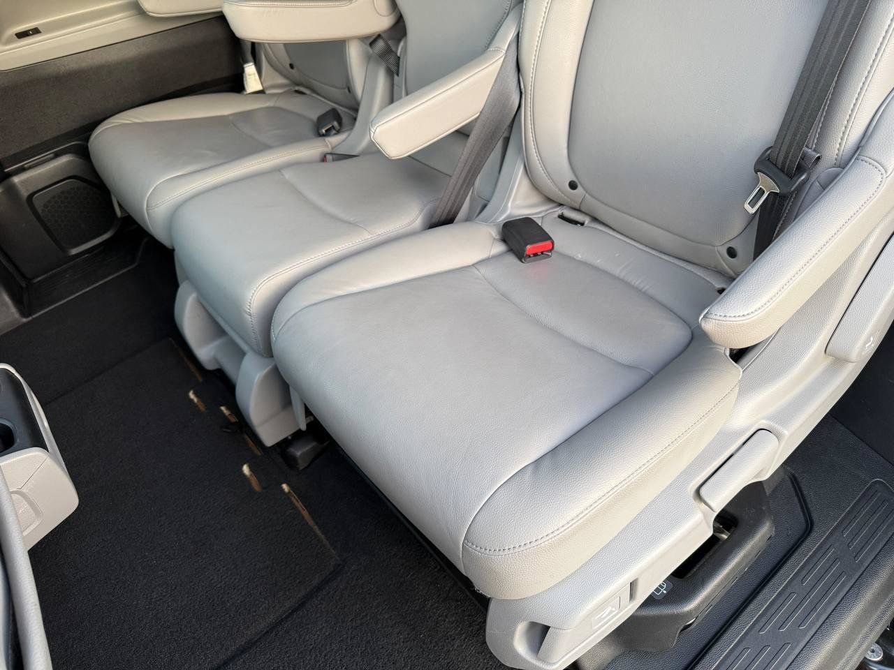 Used 2019 Honda Odyssey EX-L image 38