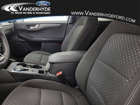 Used 2023 Ford Escape Active w/ Tech Pack #2 image 20