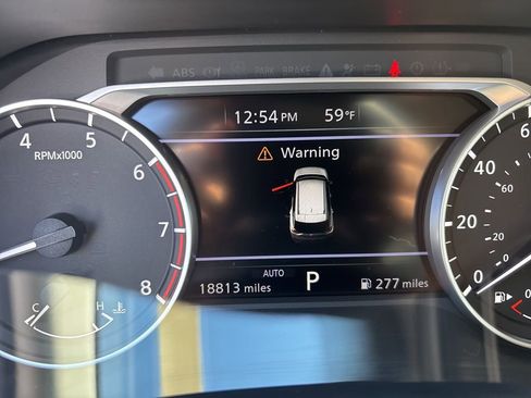 Used 2021 Nissan Rogue SV image 19