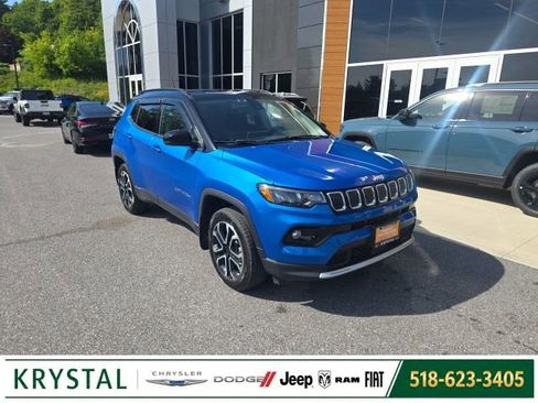 Certified 2022 Jeep Compass Limited AWD/4WD image 1