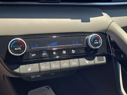 New 2026 Hyundai Elantra SEL Sport Premium FWD image 32