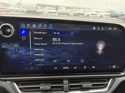 New 2026 Chevrolet Equinox EV LT FWD image 19