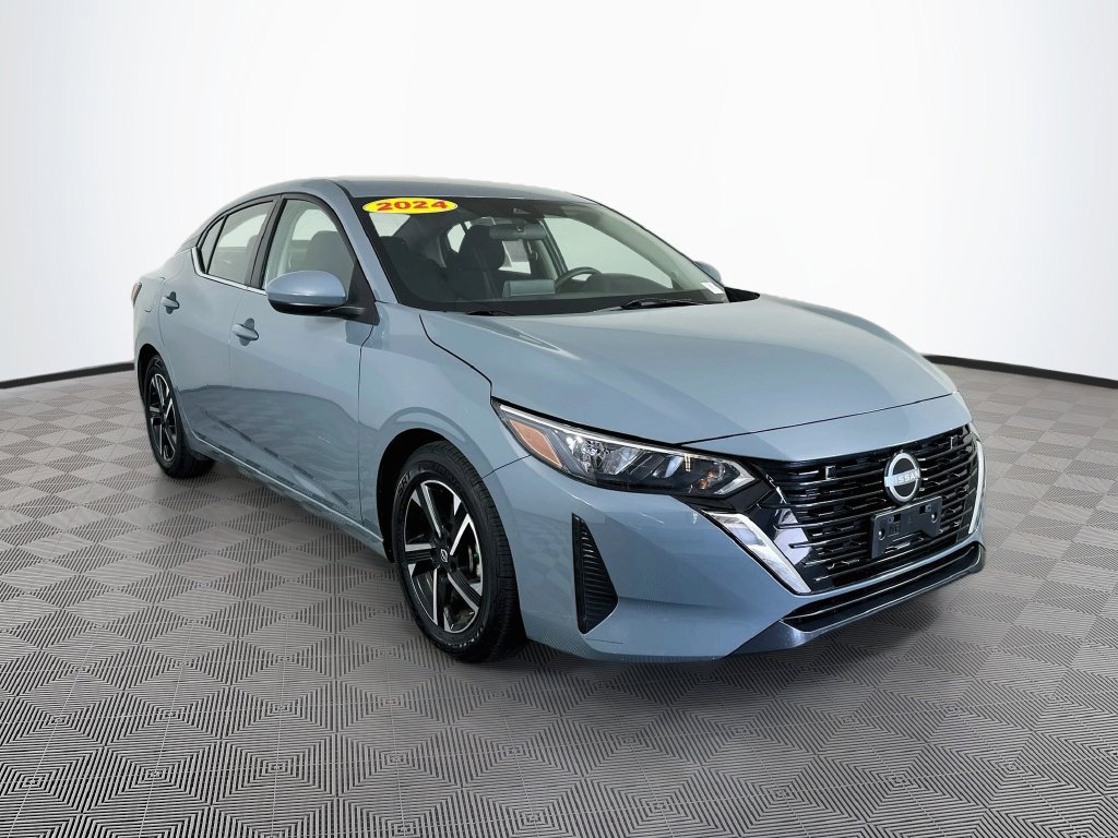 Used 2024 Nissan Sentra SV FWD image 3