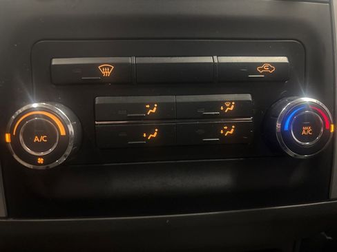 Used 2014 Nissan Frontier SV image 20