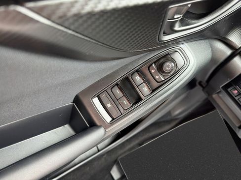 Used 2023 Subaru Impreza 2.0i image 17