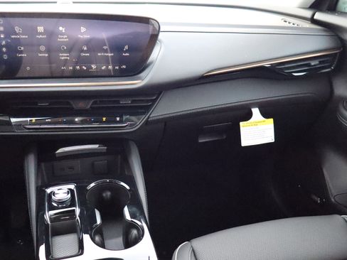 New 2026 Buick Envision Avenir image 11