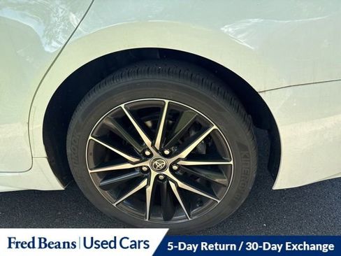 Used 2021 Toyota Camry SE w/ Convenience Package AWD/4WD image 8
