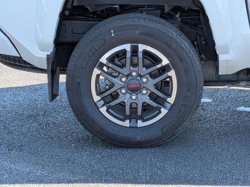 Used 2024 Toyota Tacoma TRD Sport AWD/4WD image 12