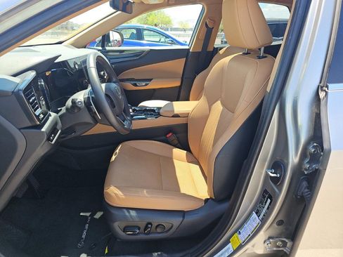 Used 2024 Lexus NX 250 FWD image 4