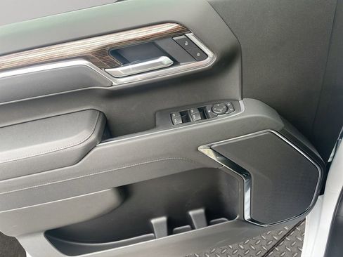 New 2026 GMC Sierra 1500 Elevation image 14
