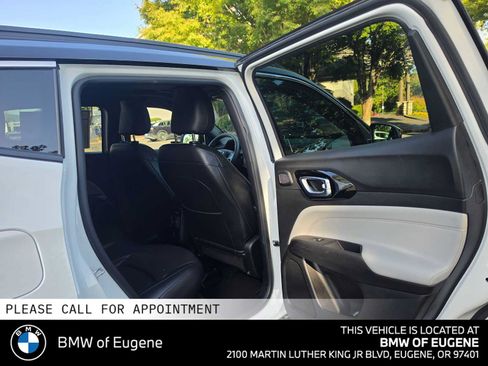 Used 2025 Jeep Compass Limited w/ Elite Group AWD/4WD image 14
