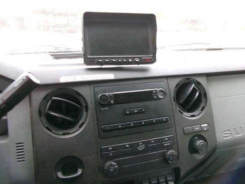 Used 2015 Ford F450 XL w/ Power Equipment Group RWD image 16