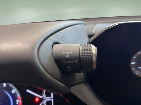 Certified 2024 Lexus ES 350 w/ Premium Package image 22