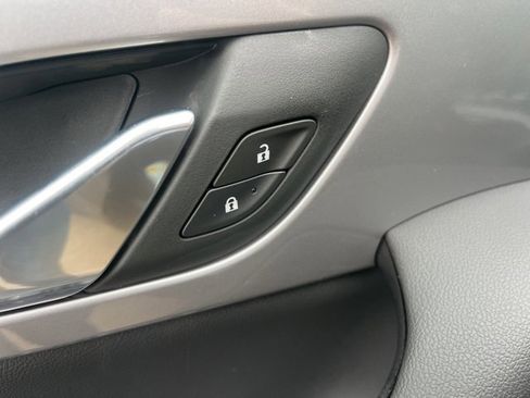 New 2026 Chevrolet Blazer LT image 13