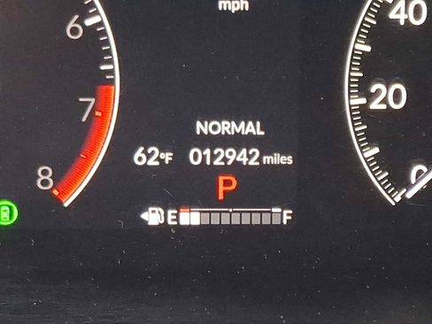 Certified 2024 Honda HR-V EX-L image 20
