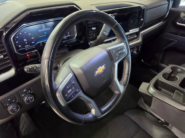 Used 2025 Chevrolet Silverado 2500 LT w/ Convenience Package AWD/4WD image 21