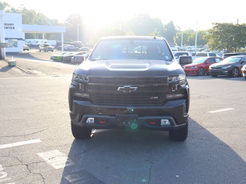 Used 2019 Chevrolet Silverado 1500 LT Trail Boss AWD/4WD image 3