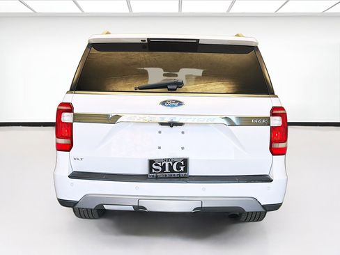 Used 2021 Ford Expedition Max XLT image 5