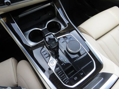 Used 2019 BMW X5 xDrive40i w/ Executive Package image 24