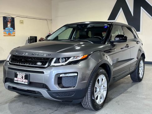Used 2017 Land Rover Range Rover Evoque SE AWD/4WD image 1