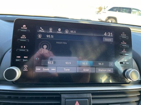 Used 2021 Honda Accord Sport image 20