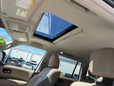 Used 2024 Nissan Armada SL w/ Captain's Chairs Package image 17