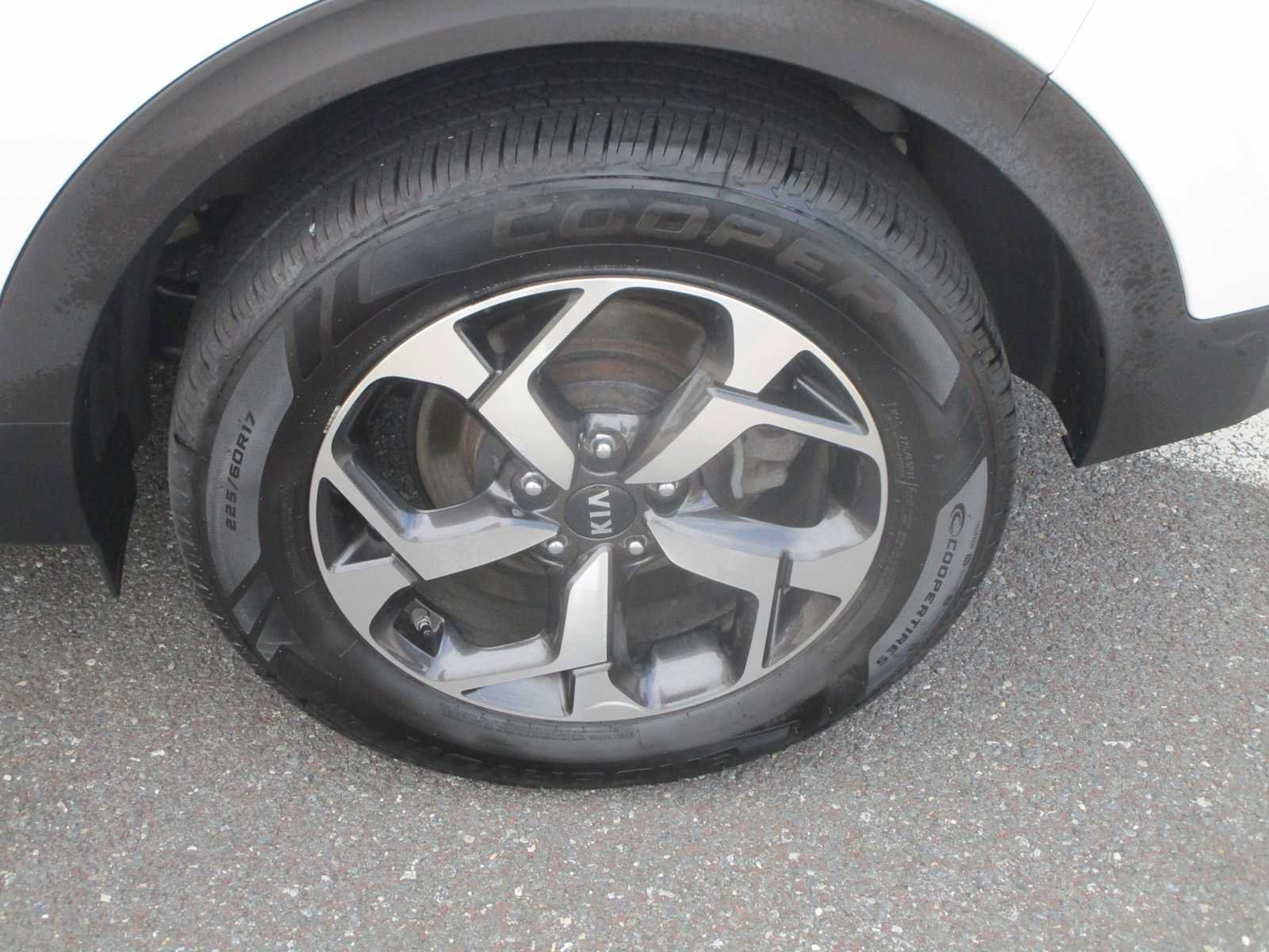 Used 2022 Kia Sportage LX AWD/4WD image 8