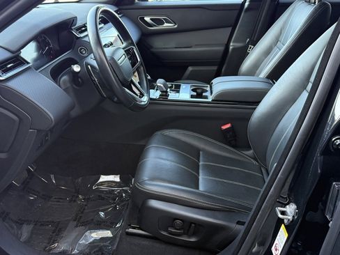 Used 2023 Land Rover Range Rover Velar R-Dynamic S image 15