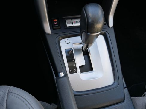 Used 2017 Subaru Forester 2.5i Limited image 24