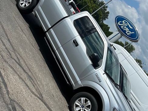 Used 2020 Ford F150 XLT RWD image 1