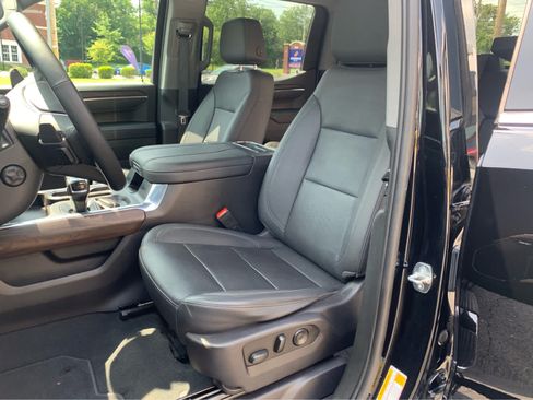 Used 2023 GMC Sierra 1500 SLT w/ SLT Premium Package AWD/4WD image 12