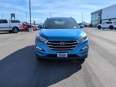 Used 2017 Hyundai Tucson SE Plus image 2