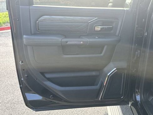 New 2025 RAM 2500 Limited image 20