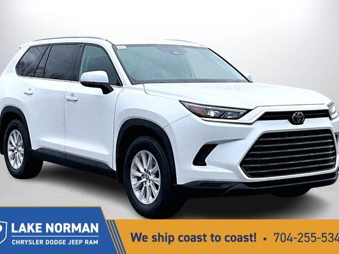 Used 2024 Toyota Grand Highlander Limited image 1
