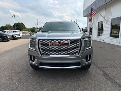 Certified 2023 GMC Yukon XL Denali AWD/4WD image 2