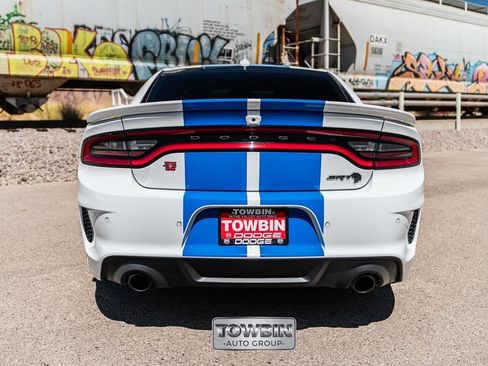 Used 2023 Dodge Charger SRT Hellcat RWD image 5