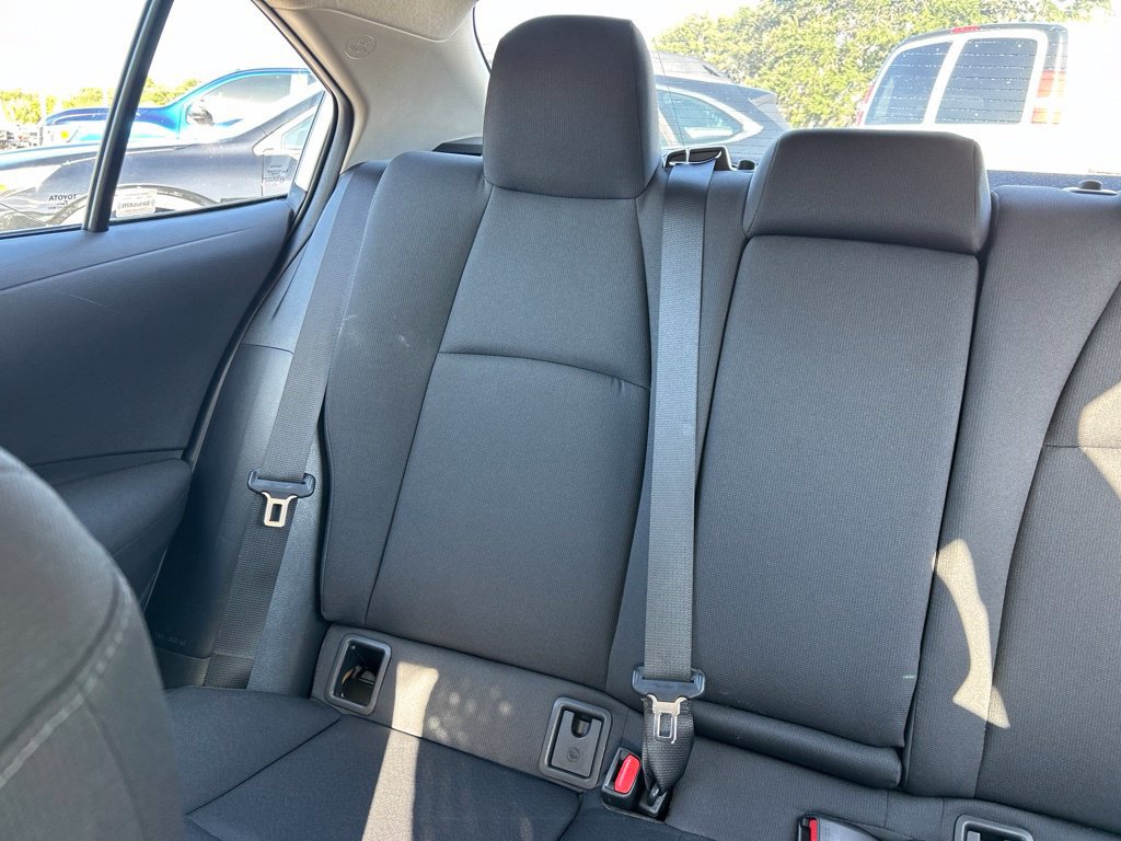 Used 2024 Toyota Corolla LE FWD image 13