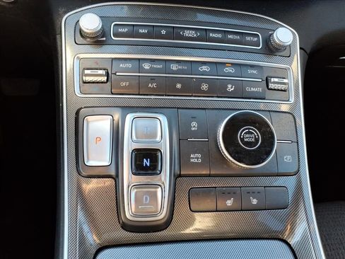 Used 2023 Hyundai Santa Fe SEL w/ Cargo Package image 22