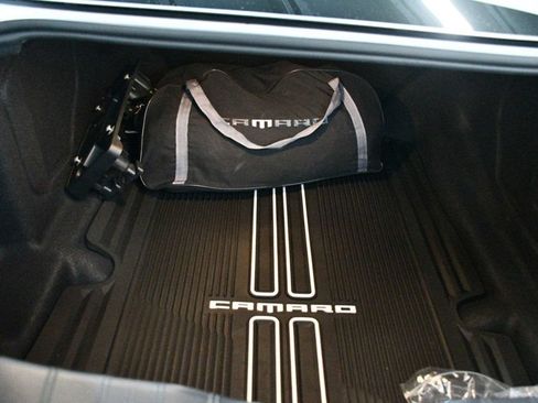 Used 2018 Chevrolet Camaro ZL1 RWD image 69