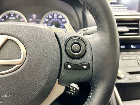 Used 2016 Lexus IS 200t image 12